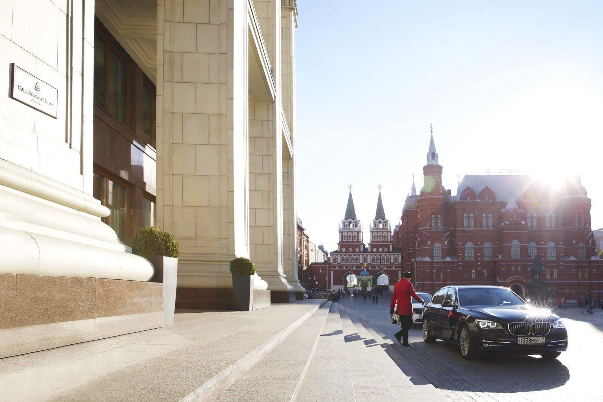 Four Seasons Hotel Moskau Exterior foto